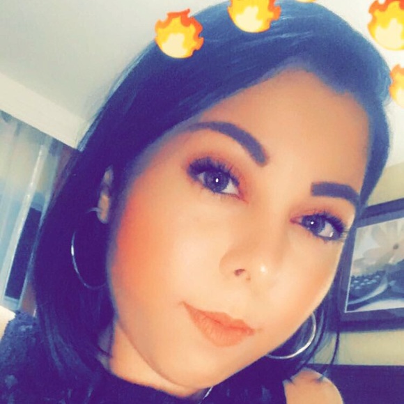 Mati's Interesting Assortment - Picture 2 of 5